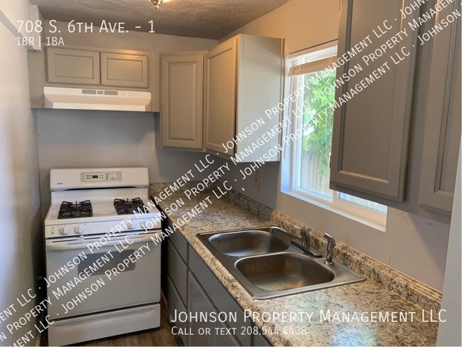 708 S 6th Ave in Caldwell, ID - Building Photo - Building Photo