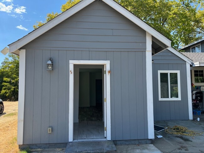 property at 7820 Old Auburn Rd