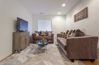 Collier Heights Apartments in Atlanta, GA - Building Photo - Interior Photo