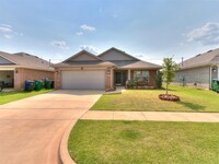 13413 Watson Dr in Piedmont, OK - Foto de edificio - Building Photo