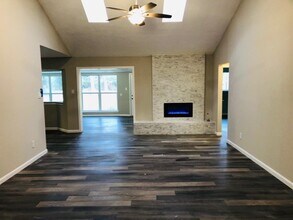 24803 Hickory Hill Rd in Spring, TX - Building Photo - Building Photo