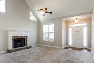 27 Village Pass in Newnan, GA - Building Photo - Building Photo