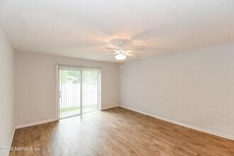 8218 Rigel Rd in Jacksonville, FL - Building Photo - Building Photo