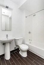 212 W 91st St in New York, NY - Foto de edificio - Building Photo