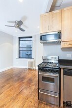 E 35TH ST., Unit 41 in New York, NY - Building Photo - Building Photo