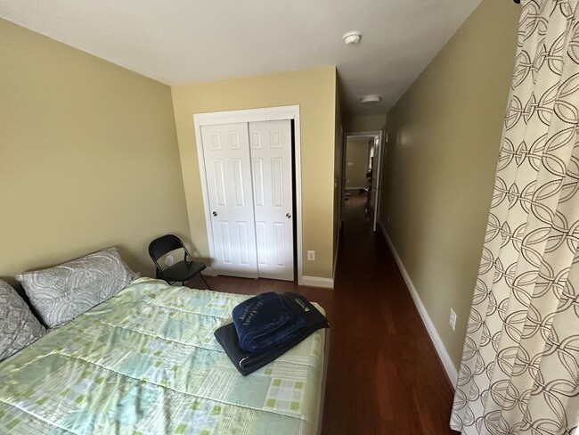 property at 805 McHenry St
