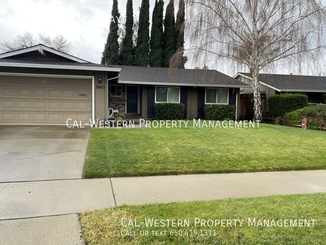property at 3863 Villa Glen Way