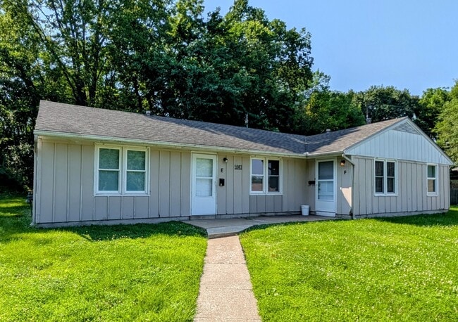 5943 Raytown Rd, Unit E