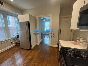 161 Hampshire St in Cambridge, MA - Building Photo - Building Photo