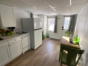 115 Mckenzie St in East Jordan, MI - Building Photo - Building Photo