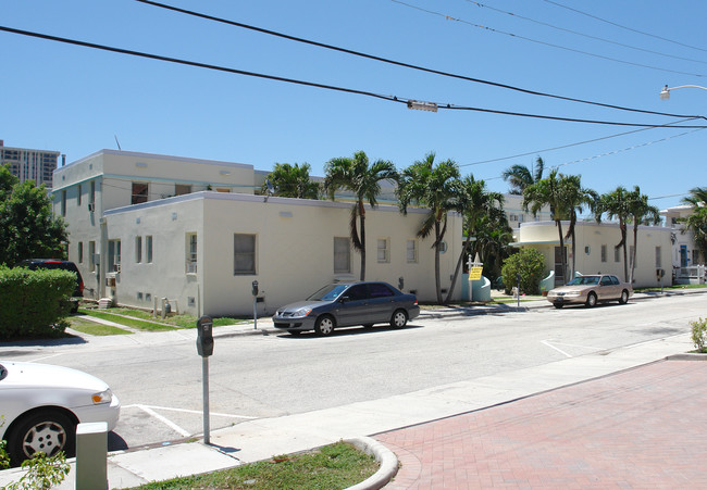 330 Virginia St in Hollywood, FL - Building Photo - Building Photo