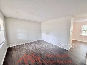 3231 Harvester Ln in Memphis, TN - Building Photo - Building Photo