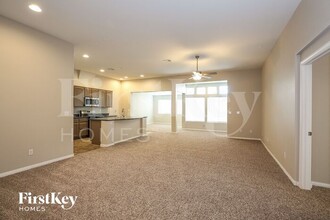 6345 Salmon Mountain Ave in Las Vegas, NV - Foto de edificio - Building Photo