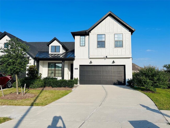 property at 15331 Leal Rancho Ct
