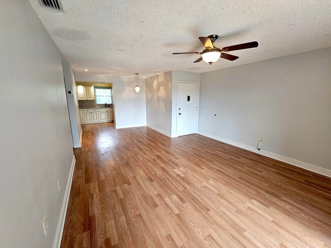 3135 Shady Dell Ln in Melbourne, FL - Building Photo - Building Photo