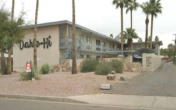 Dahle-hi in Phoenix, AZ - Foto de edificio