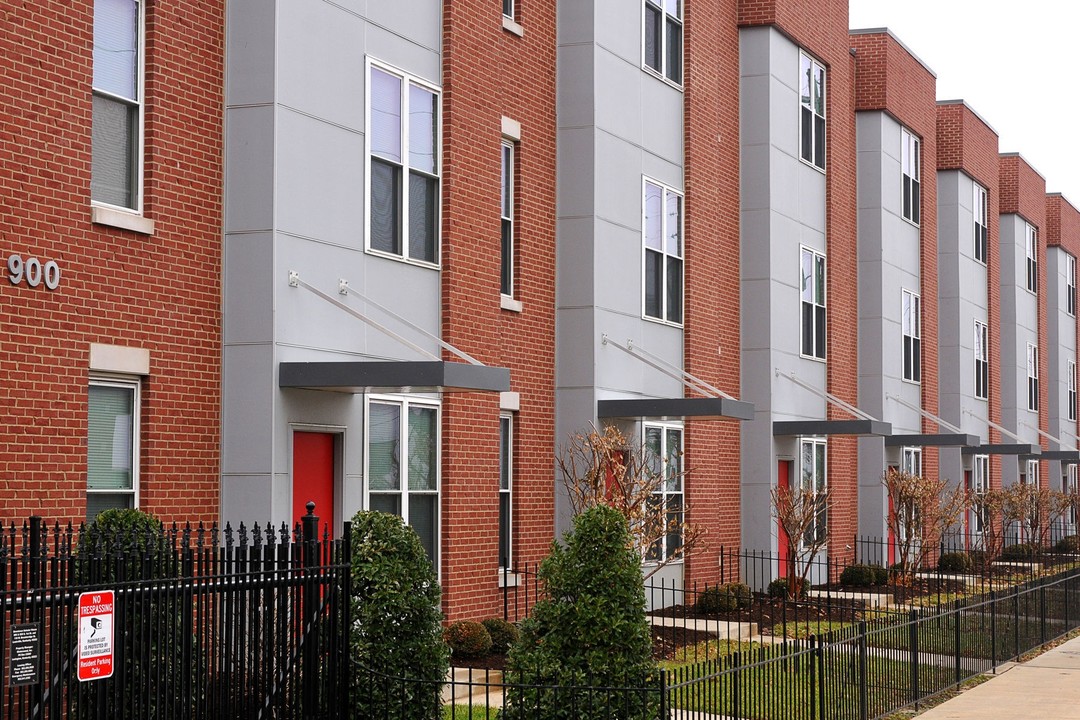 Downtown Scholar House in Louisville, KY - Building Photo