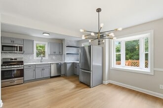 3133 Willoughby Rd in Parkville, MD - Building Photo - Building Photo
