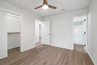 726 Skyline Dr in Duncanville, TX - Building Photo - Building Photo