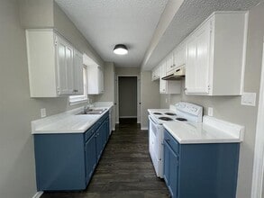 4805 Crestmont Ct in Arlington, TX - Building Photo - Building Photo