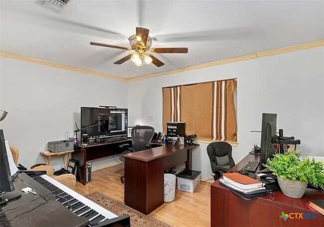 property at 650 Lorne Rd