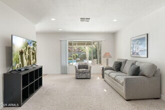 15430 N 51st Pl in Scottsdale, AZ - Building Photo - Building Photo