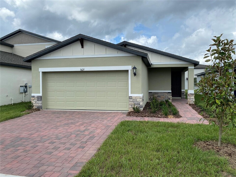 3625 Walking Stick Wy in Kissimmee, FL - Building Photo