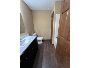 1560 Gray Fox Dr NE in Owatonna, MN - Building Photo - Building Photo