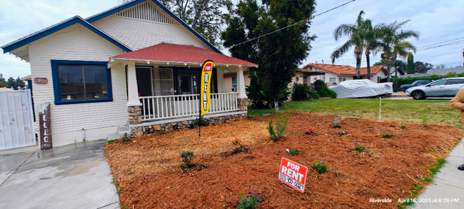 property at 1937 Fairmount Blvd