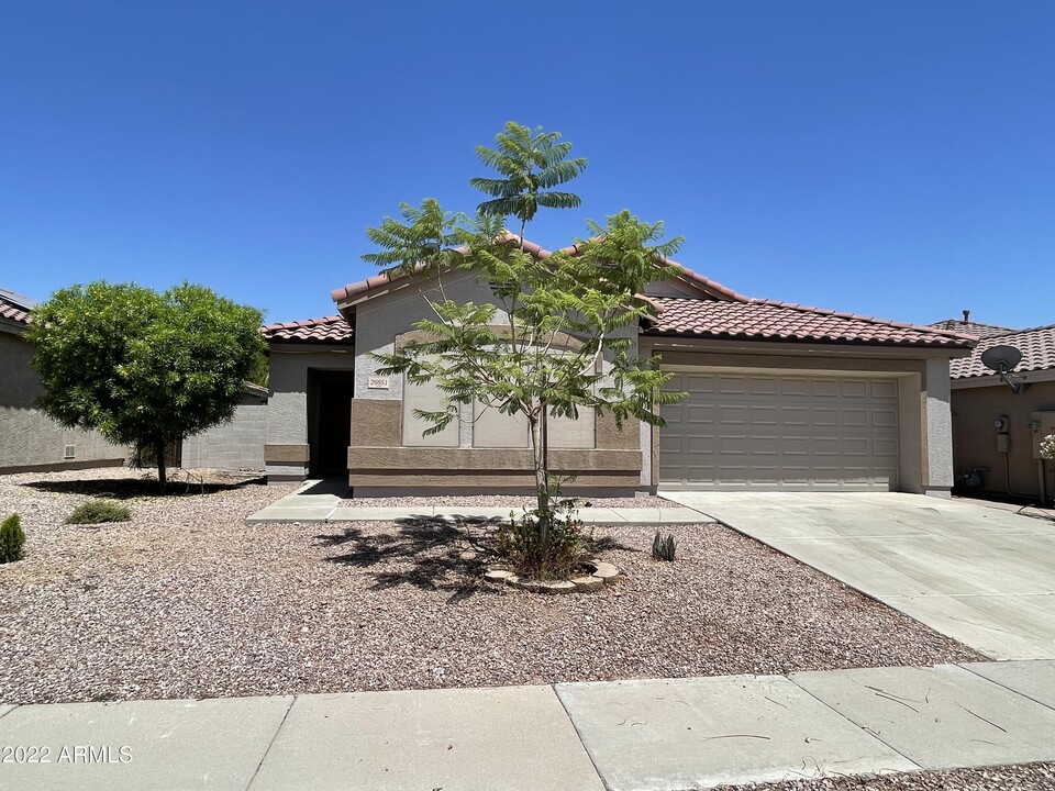 26651 N 31st Dr in Phoenix, AZ - Building Photo