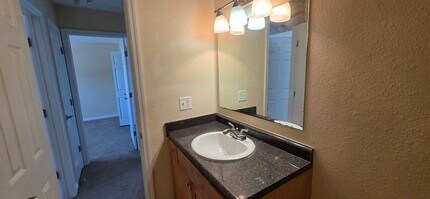 108 Pompano Dr SE in St. Petersburg, FL - Building Photo - Building Photo