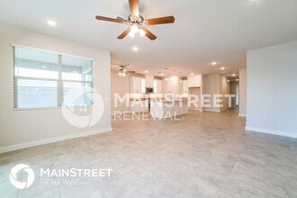 8615 S 69th Ln in Phoenix, AZ - Building Photo - Building Photo