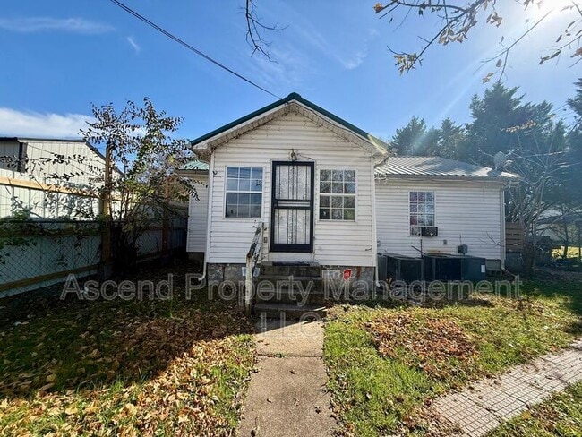 property at 3208 Dodds Ave