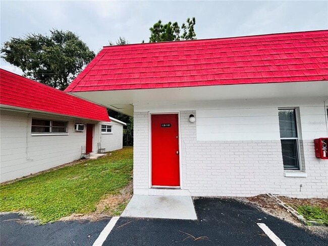 1310 Lexington Ct in Tampa, FL - Building Photo - Building Photo