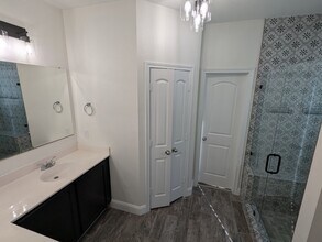 10940 Kinston St in Fort Worth, TX - Building Photo - Building Photo