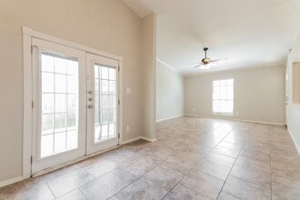 5609 Powers St in The Colony, TX - Building Photo - Building Photo