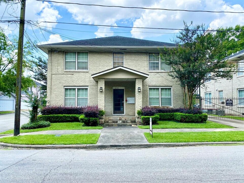 601 Bomar St-Unit -1 in Houston, TX - Building Photo
