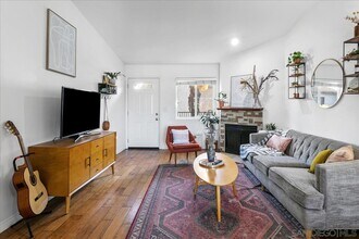 4663 Iowa St in San Diego, CA - Building Photo - Building Photo