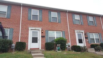 287 Center Deen Ave in Aberdeen, MD - Building Photo
