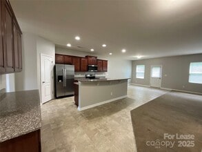 9143 Magnolia Lily Ave in Charlotte, NC - Building Photo - Building Photo