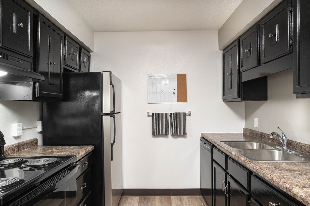 Thunder Ridge Apartments in Cedar Falls, IA - Building Photo