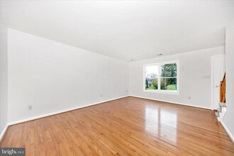 1552 Crest View Ave in Hagerstown, MD - Building Photo - Building Photo