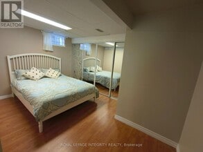 6 Curran St in Ottawa, ON - Building Photo - Building Photo