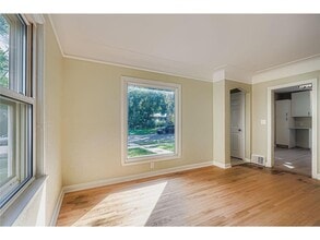 837 Bidwell St in St. Paul, MN - Building Photo - Building Photo