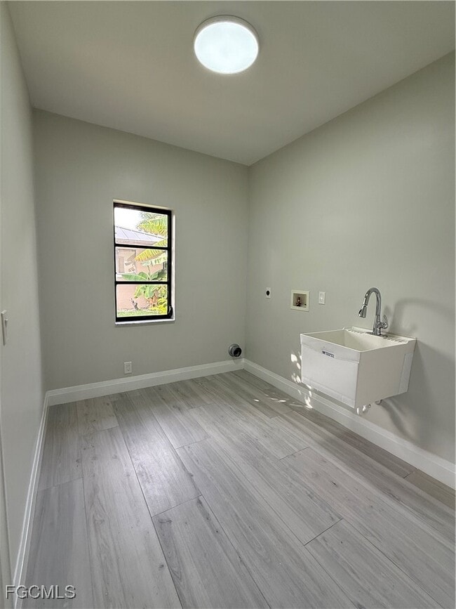 property at 711 SE 33rd Terrace