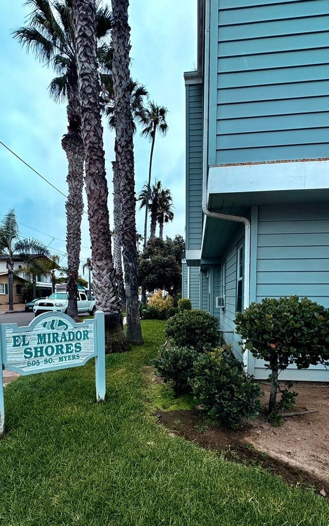 605 S Myers St in Oceanside, CA - Building Photo - Building Photo