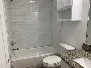 421 Cinnamon Teal Loop in Laredo, TX - Building Photo - Building Photo