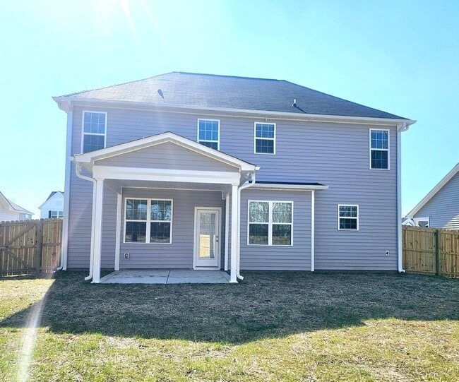 1936 Stackhouse Dr in Fayetteville, NC - Building Photo - Building Photo