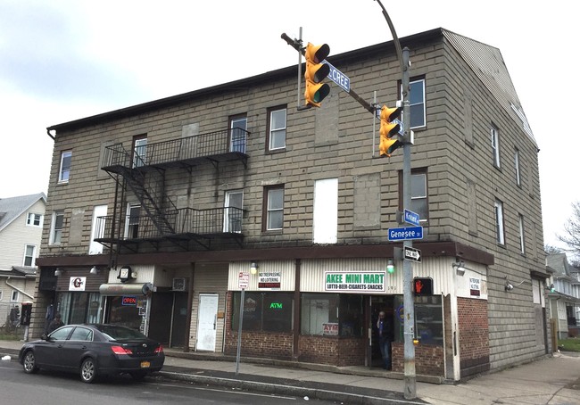 191-197 Genesee St in Rochester, NY - Building Photo - Building Photo