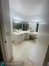 5229 Brisata Cir in Boynton Beach, FL - Building Photo - Building Photo